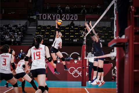 JVA　嶋岡健治会長が女子日本代表の総括を発表。「VNLからの帰国が遅くなり、体調を整え、心の準備をする時間がなかったことも五輪に集中できなかった要因」 サムネイル