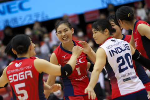 NEC、デンソーがホームで初戦勝利。東レが開幕2連勝　V1女子 サムネイル