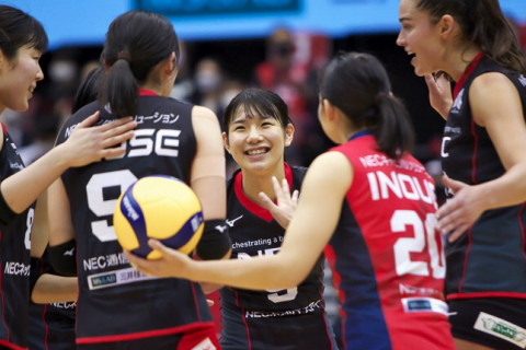 NEC、ホームのナイトゲームで岡山にストレート勝利　V1女子 サムネイル