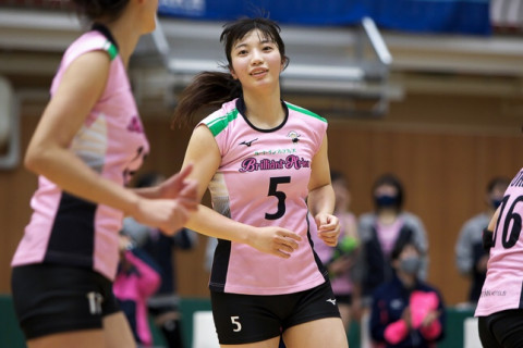 ルートイン・井上謙監督「練習では大騒ぎ。うるさいおじさんになっています」JAぎふ・浜松・GSS東京　V2女子会見 サムネイル