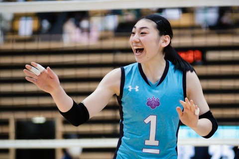 フォト 全日本インカレ 女子３決 筑波 VS 長崎国際 高間来瞳、谷内美紅、高比良理沙ら　2021.12.05 サムネイル