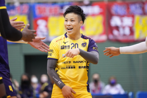 堺・山本智大「サイド、ミドルが役割を果たしているのが今勝てている要因」FC東京・長友優磨「古賀さんの役割を自分でやっていかないといけない」V1男子会見 サムネイル