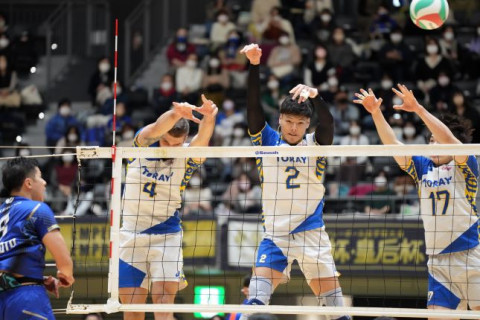 フォト・東レ対パナソニック　高橋健太郎・小澤宙輝・クビアクミハウ・仲本賢優ら　天皇杯3日目第2試合 サムネイル