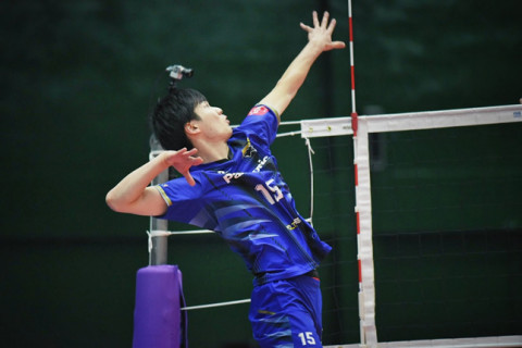 五輪代表早稲田大3年大塚達宣がVデビュー「この経験をさせてくれたすべての環境に感謝」堺が首位奪還　長野待望の初白星　V1男子 サムネイル