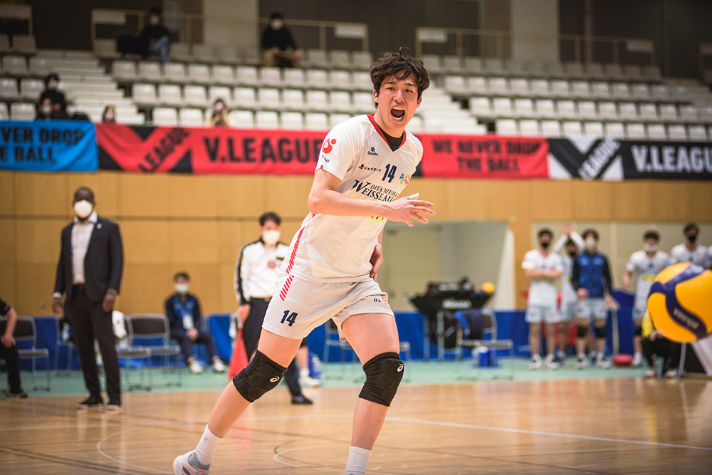 フォト 大分三好ヴァイセアドラー 伊藤洸貴、藤原奨太、バグナスら　2022.2/5 墨田区総合体育館