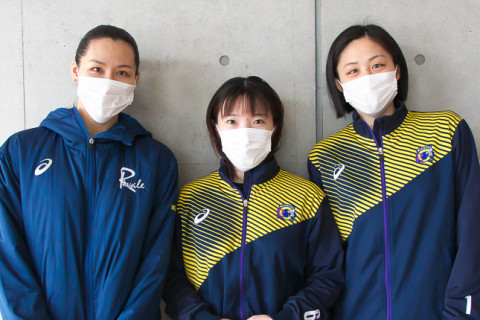 日立Astemo・渡邊彩「目指すのはパリ。チームでは１球１球にコミュニケーションを」、姫路・長野有紗「キャプテンは貞包里穂しかいない。背中を見せるプレーヤーです」　V１女子会見 サムネイル