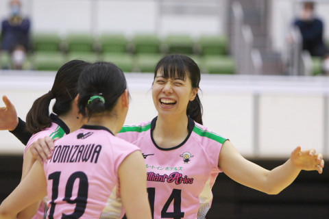 ファイナルステージ開幕。ルートイン、群馬銀行が勝利。過酷な状況に向き合うアランマーレ、GSS東京は強力コンビで台風の目になるか　V2女子 サムネイル