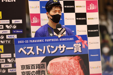 パナソニックが完勝　東レが21勝目で首位浮上　清水邦広「たくさんの方が会場に足を運んでくれてやりがいがある。明日も厳しい戦いが続くので今日以上に熱く後押しをしてください」 サムネイル