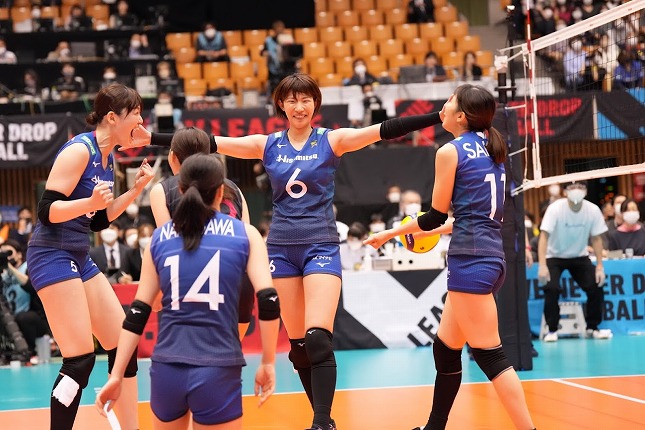 久光がファイナル3とゴールデンセットで東レを破り、ファイナル進出　V1女子