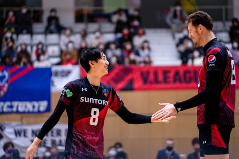 2022アジア男子クラブバレーボール選手権（5月14日開幕）のサントリーの試合をV.TVで配信 サムネイル