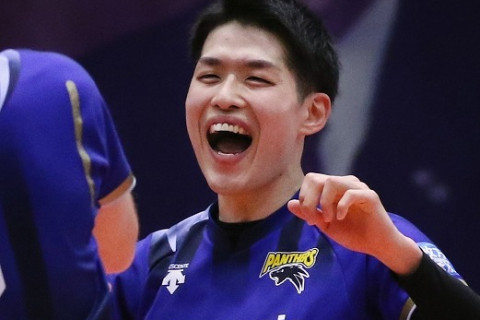 パナソニック　久原翼が引退。女子日本代表アシスタントコーチに就任。パナソニックとの契約は継続 サムネイル
