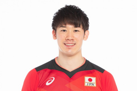 男子日本代表・石川祐希主将がコメント。「すべての試合がパリにつながっている」 サムネイル