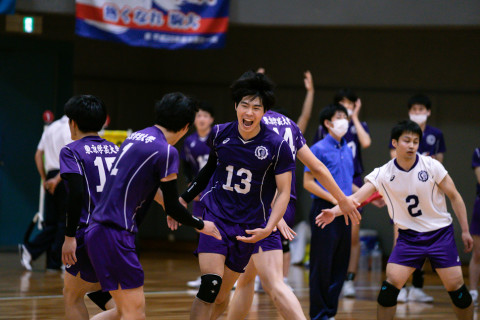 フォト 関東1部男子 春季リーグ 駒澤大学 工藤巧、平田和聖ら VS 東京学芸大学 荒井大雄、林雅裕ら 2022.05.29 サムネイル