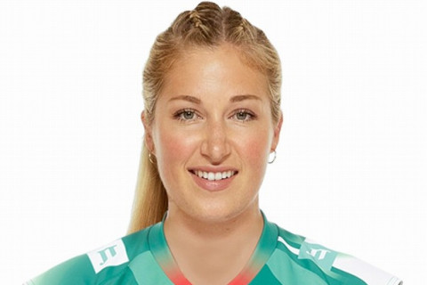 JTマーヴェラス　リオ五輪アメリカ代表のカースタ・ロウが入部 サムネイル
