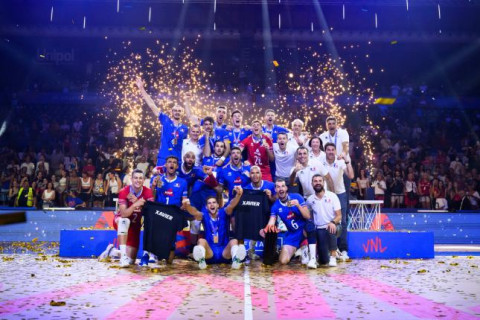 男子バレーネーションズリーグ、フランスが初優勝 ブリザール「ジャーニ新監督とはとてもいいスタートです」 サムネイル