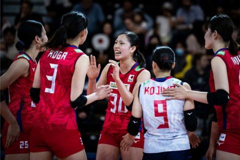 女子代表、VNLファイナルラウンド出場選手14人を発表。佐藤淑乃が復帰し、宮部藍梨が外れる サムネイル