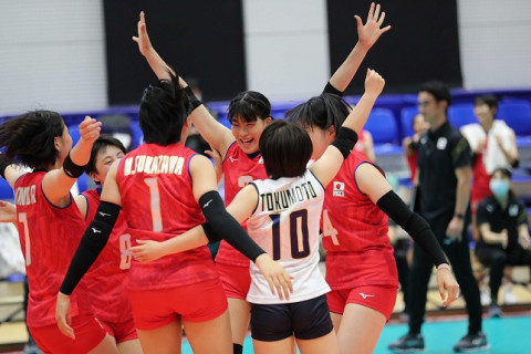 U20女子、チャイニーズタイペイをストレートで下し、白星発進　第21回アジアU20（ジュニア）女子選手権 サムネイル
