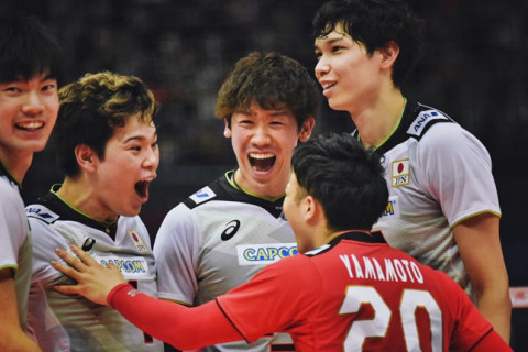 男子代表、カナダに3－1勝利　ファイナルラウンド進出　石川祐希主将「ホッとはしたが、勝ちに行くことに変わりはなかった」VNL サムネイル
