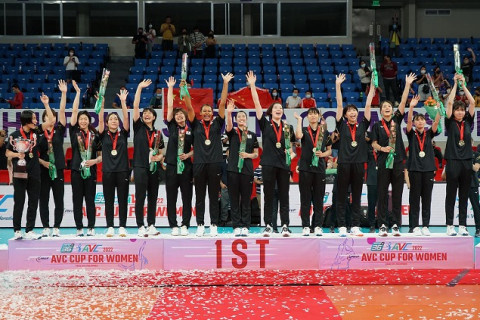 女子代表、中国に3-1で勝利し、初優勝。柴田真果主将がMVPに　2022AVCカップ女子 サムネイル