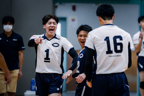 フォト 関東一部男子 秋季リーグ 中央大学 佐藤篤裕、藤原直也ら VS 国際武道大学 小野寺瑛輝、浅野楓ら 2022.09.10 サムネイル