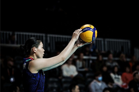 女子代表、チェコにストレートで勝利し、開幕2勝目。島村春世のブロードが炸裂し、15得点の活躍　世界選手権第1次ラウンド サムネイル