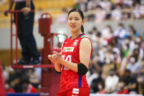 女子代表、コロンビアに3-0で勝ち、1セットも落とさずに5連勝で決勝進出　パリオリンピックプレ大会 サムネイル