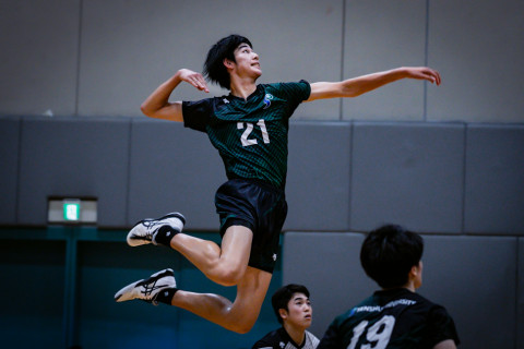フォト 関東1部男子 秋季リーグ 専修大学 甲斐孝太郎、甲斐優斗ら VS 明治大学 安井恒介、坂本雄大ら 2022.10.15 サムネイル