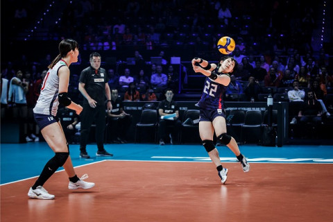 8強入りを決めた女子代表、ホームのオランダにストレートで勝利。福留慧美「相手に決められると会場が盛り上がったが、切り替えて臨んだ」　世界選手権 サムネイル