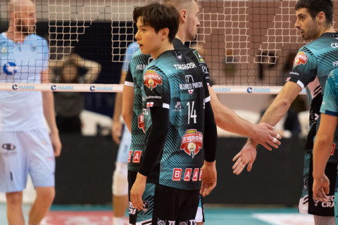 髙橋藍所属パドヴァ、チステルナに敗れて今季初黒星 イタリア1部 サムネイル
