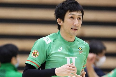 JT広島・安永拓弥がVリーグ出場通算230試合出場を達成 サムネイル