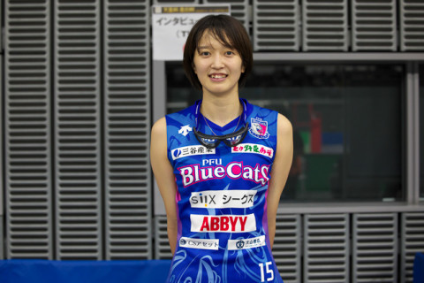 PFU・鍋谷友理枝「第１セットは硬さがあり、相手のウィークポイントもうまく突いていけなかった」　皇后杯コメント サムネイル