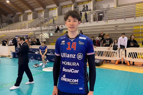 石川祐希ミラノ、チステルナに1-3で敗れる。「僕たちが簡単に点をあげてしまった」　イタリア1部 サムネイル