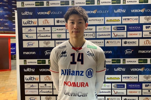 石川祐希ミラノ、高さのヴェローナにストレートで敗れる　イタリア1部 サムネイル