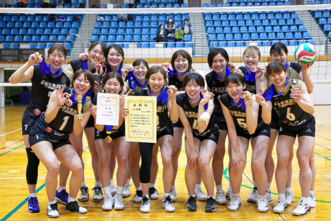 来季からV参入のアルテミス北海道、地域リーグ最後の大会を優勝で終える。MVPに小室祐里 サムネイル
