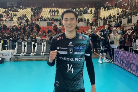 髙橋藍パドヴァ、名門トレントに1-3で敗れるもリーグ残留が決定　「こういう試合を重ねていくからこそまた強くなれる」　イタリア1部 サムネイル