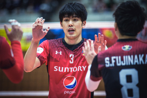 フォト サントリーサンバーズ 大宅真樹　藤中颯志　小野遥輝ら　2023.4.8-9 島津アリーナ サムネイル