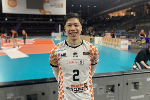 築城智「あんまり決勝とかも考えずにいつも通りやるだけ」「（日本代表のブラン監督から）今シーズン連絡は常に来ていた」ドイツリーグ決勝第1戦後インタビュー サムネイル