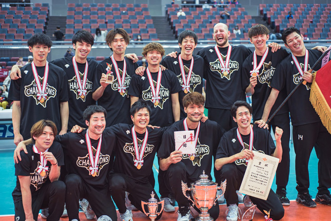 WD名古屋が初優勝で2冠　ポーランド代表のクレク主将が黒鷲賞（MVP)　若鷲賞にサントリー山本龍　第71回黒鷲旗決勝男子
