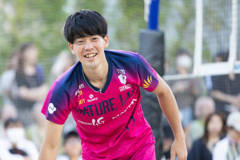 【フォト】東京グレートベアーズ 　古賀太一郎・手原紳・戸嵜嵩大ら「FIVBパリ五輪予選/ワールドカップバレー2023」石川祐希 × 野村忠宏 スペシャルイベント・エキシビジョンマッチ　 サムネイル