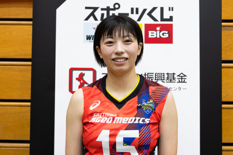 サマーリーグで公式戦に復帰。埼玉上尾・堀迫雅「バレーができなかったので、少しでも多くの時間コートに立てたのは嬉しいです」 サムネイル