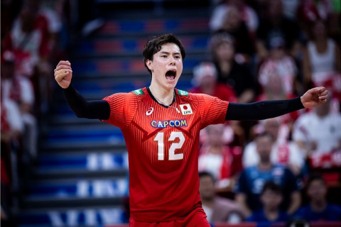 髙橋藍「銅メダルを自信にパリ五輪最終予選に向け、高い意識を持ち、さらなる進化を」 サムネイル