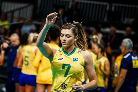 デンソー　ブラジル代表のロザマリア・モンチベレルとフィリピン代表のジュリア・メリッサ・モラドが入団　V1女子 サムネイル