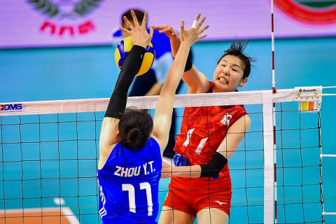 女子日本代表、中国にフルセットで惜敗もベスト4以上が確定　アジア選手権 サムネイル
