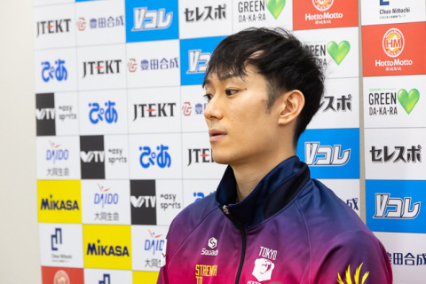 東京グレートベアーズ・柳田将洋「チームはブレイクを狙って行く。もちろん自分も攻めて行く」、古賀太一郎主将「リスクを負ったバレーをやっている。今日は少し練習とは冷静さの違いが出てしまった」　V1男子会見 サムネイル