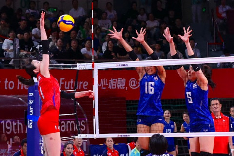 女子日本代表、タイをストレートで下し、準決勝進出。6日に決勝進出を懸け、ベトナムと対戦　アジア競技大会 サムネイル