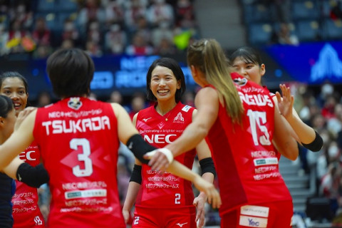 NECと日立Astemoが白星発進。久光、JTは開幕3連勝。埼玉上尾とトヨタ車体が今季初勝利　V1女子 サムネイル