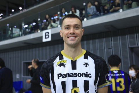 パナソニック・ジェスキートーマス「プロ選手になってから大学生と試合をするのは初めてでいい経験だった」天皇杯インタビュー サムネイル