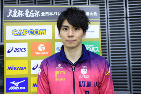 東京GB・戸嵜嵩大「早いバレーで自分の高さにセットが来なかったときの解決策が課題」天皇杯インタビュー サムネイル