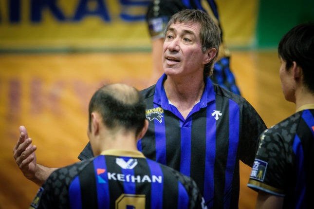 パナソニック　ティリ・ロラン監督が契約を更新　V1男子