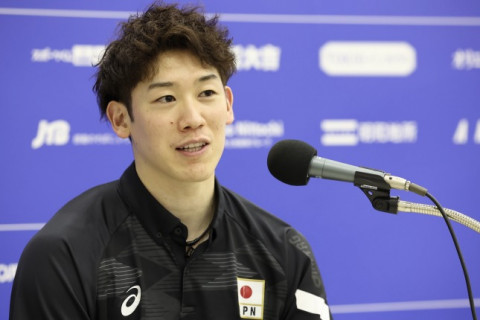 石川祐希主将「コンビやレセプションの連係、スパイクの打ち方など課題が多く出たが、やるべきことが明確になったのは収穫」　VNLスロベニア戦会見 サムネイル